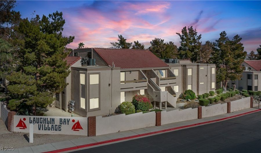 3740 Desert Marina Dr 7, Laughlin, NV 89029 - 1 Beds, 1 Bath