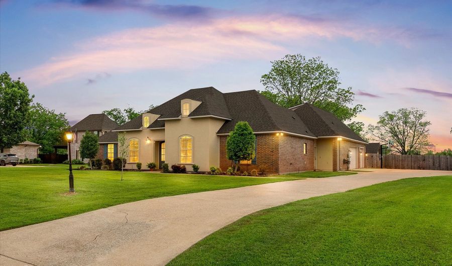 252 Cattail Trl, Benton, LA 71006 - 5 Beds, 4 Bath