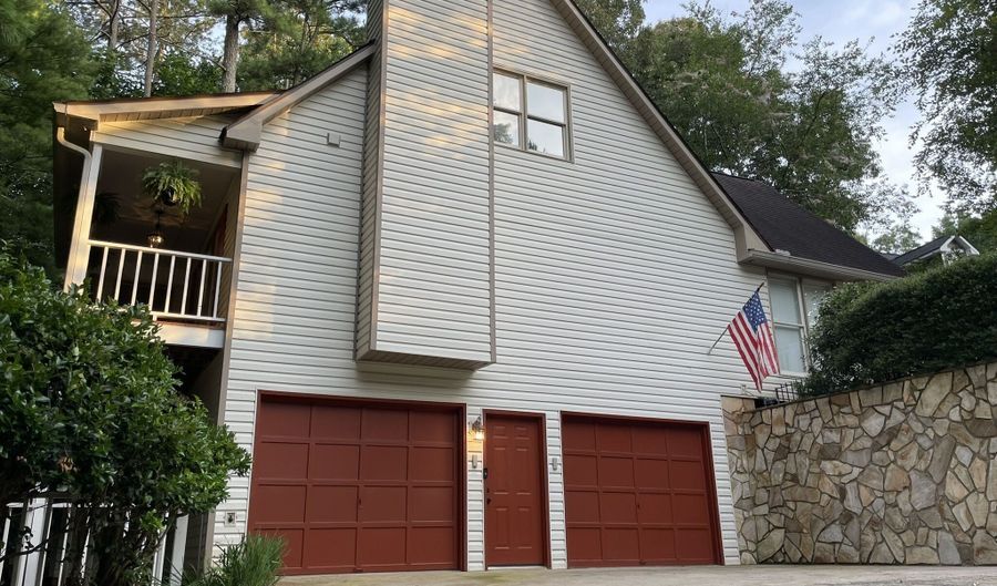 1024 Laurel Lake Dr, Ball Ground, GA 30107 - 4 Beds, 3 Bath