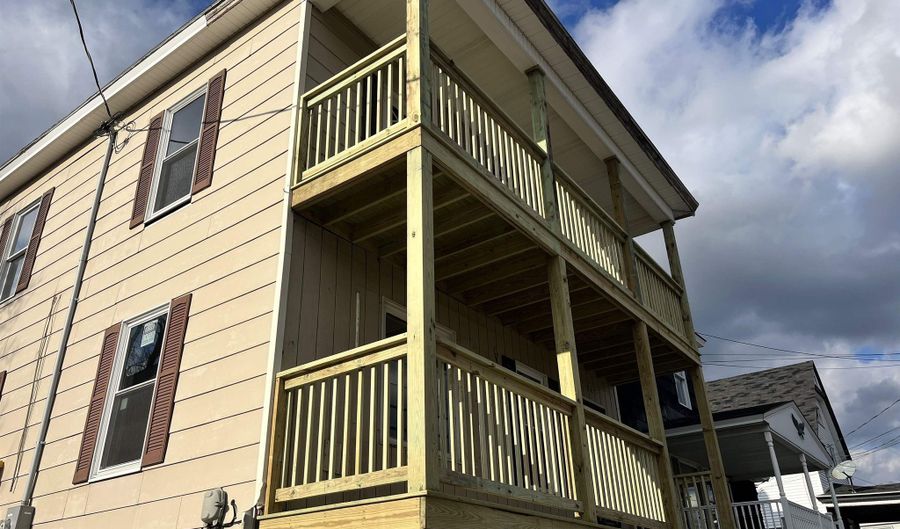 767 Second Ave, Berlin, NH 03570 - 4 Beds, 3 Bath