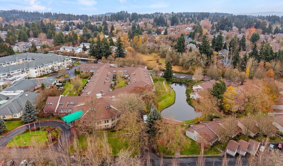 13775 SW SCHOLLS FERRY Rd 3, Beaverton, OR 97008 - 2 Beds, 1 Bath