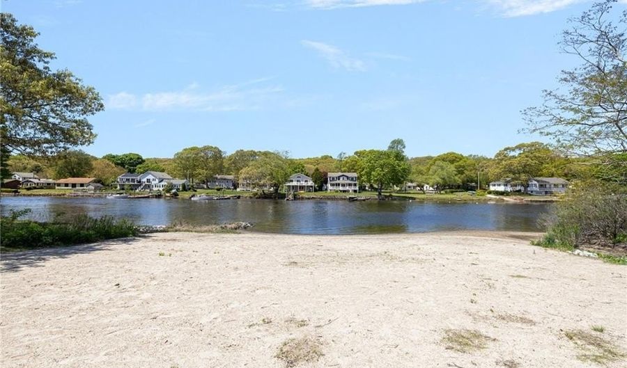 106 N River Dr, Narragansett, RI 02882 - 3 Beds, 2 Bath