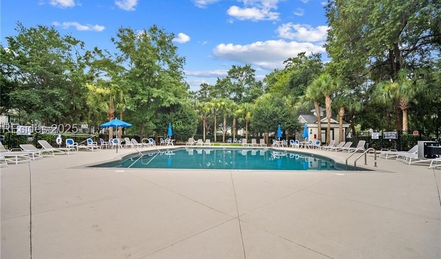 142 Regent Ave, Bluffton, SC 29910 - 3 Beds, 3 Bath