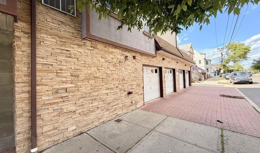 687 AVENUE A #201, Bayonne, NJ 07002 - 2 Beds, 1 Bath