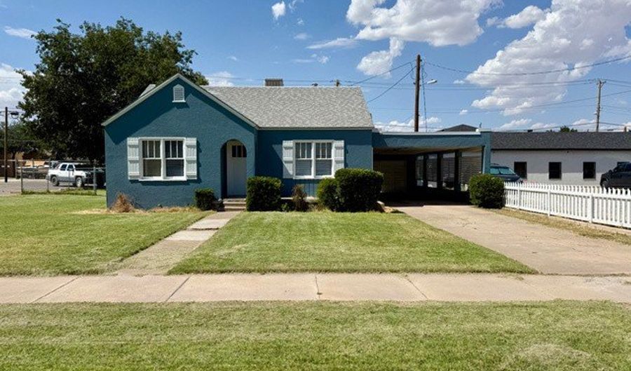 604 W QUAY Ave, Artesia, NM 88210 - 2 Beds, 1 Bath