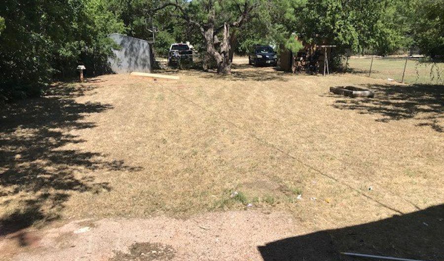 1541 Westmoreland St, Abilene, TX 79603 - 3 Beds, 1 Bath
