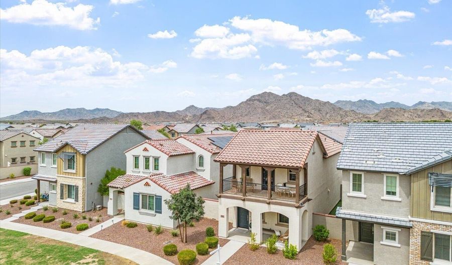 1767 N 208TH Ave, Buckeye, AZ 85396 - 3 Beds, 3 Bath