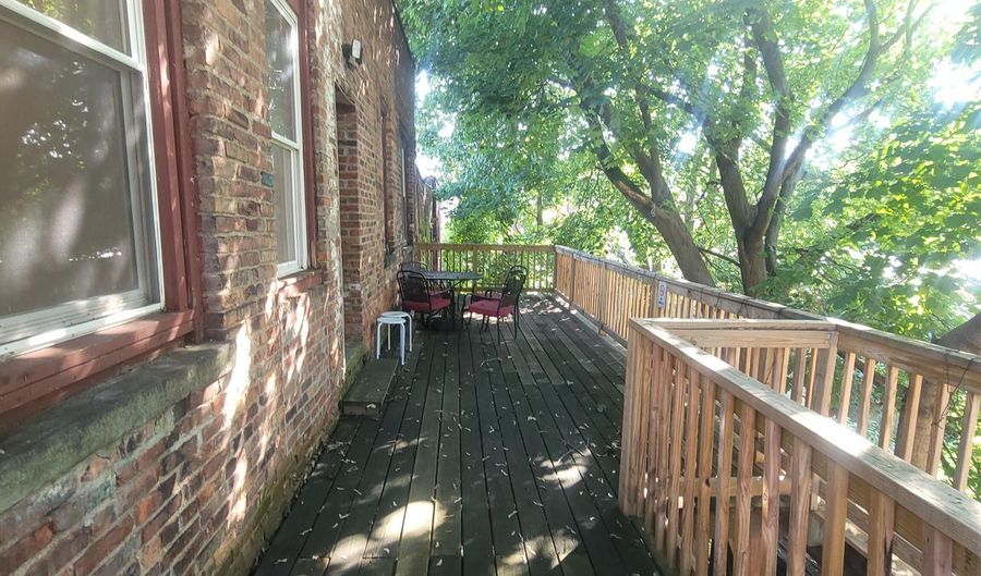 9 St Joseph'S Ter 3B, Albany, NY 12210 - 3 Beds, 2 Bath