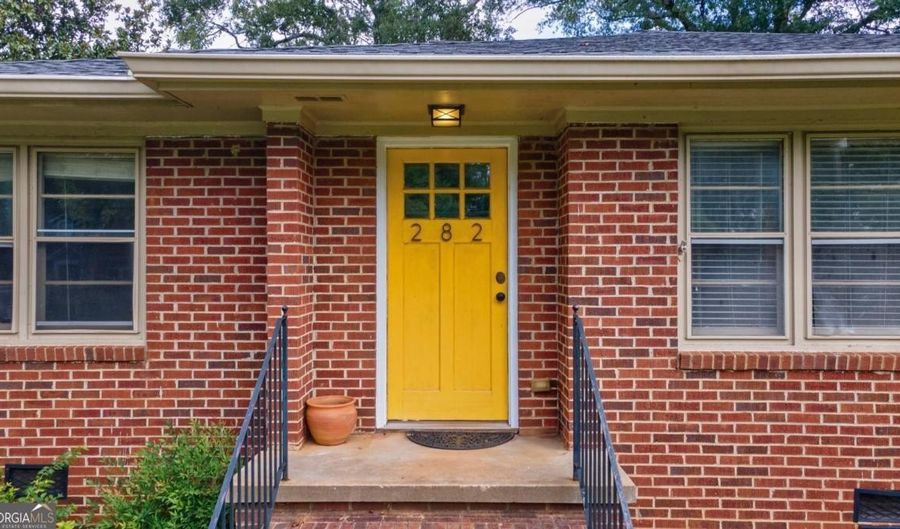 282 Holman, Athens, GA 30606 - 3 Beds, 2 Bath