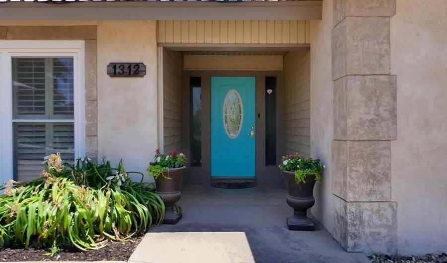 1312 NW 15th St, Andrews, TX 79714 - 4 Beds, 2 Bath