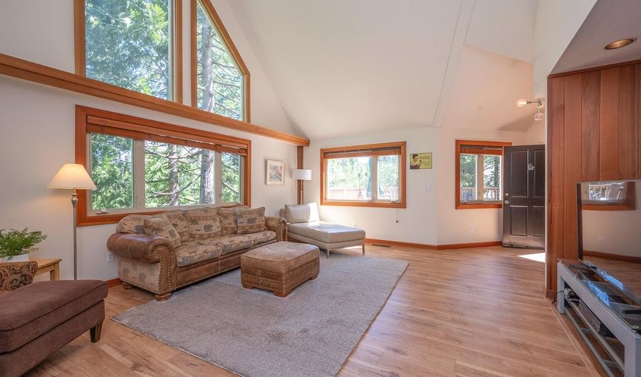 2383 Chamonix Dr, Arnold, CA 95223 - 3 Beds, 2 Bath