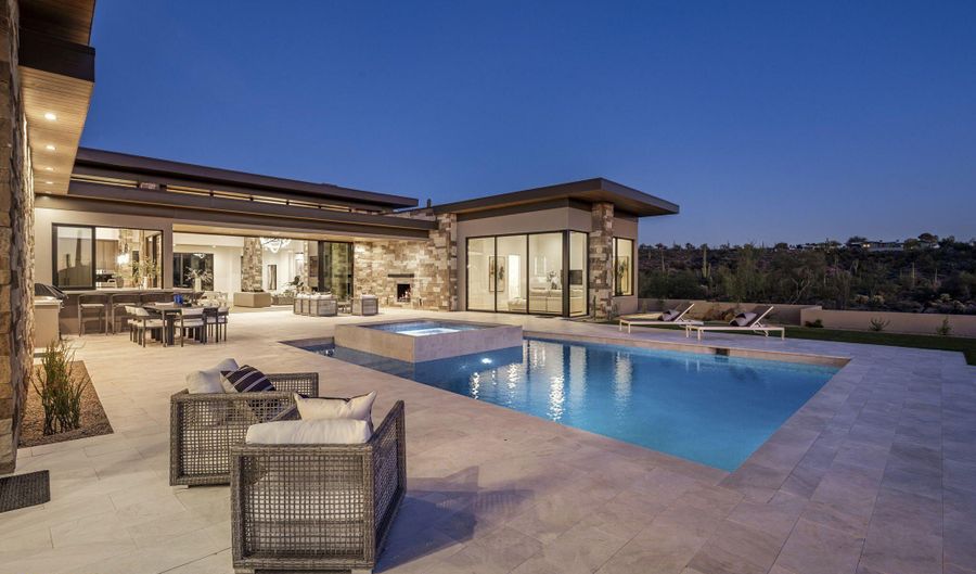 38777 N OCOTILLO RIDGE Dr, Carefree, AZ 85377 - 4 Beds, 5 Bath