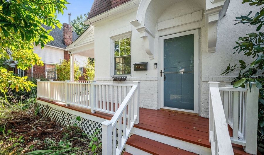 1604 Ottawa Ave, Akron, OH 44305 - 2 Beds, 1 Bath