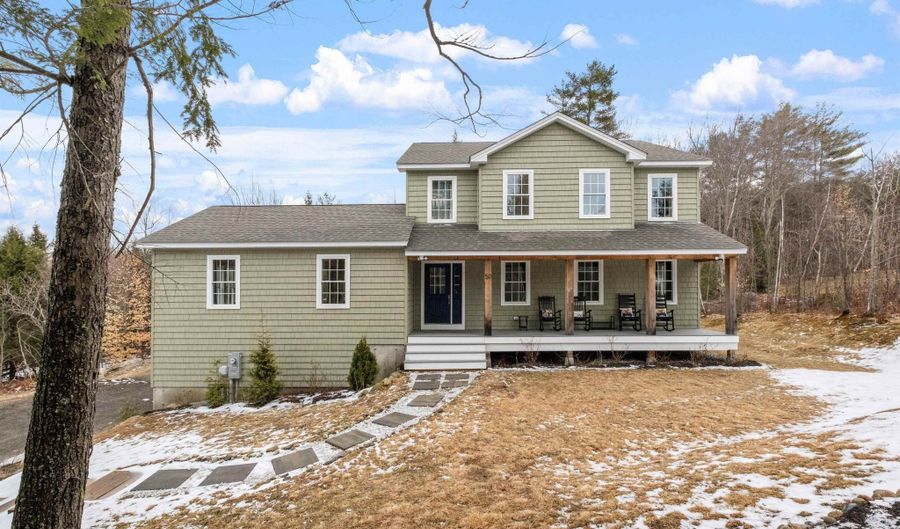 50 Champagne Cir, Campton, NH 03223 - 4 Beds, 5 Bath