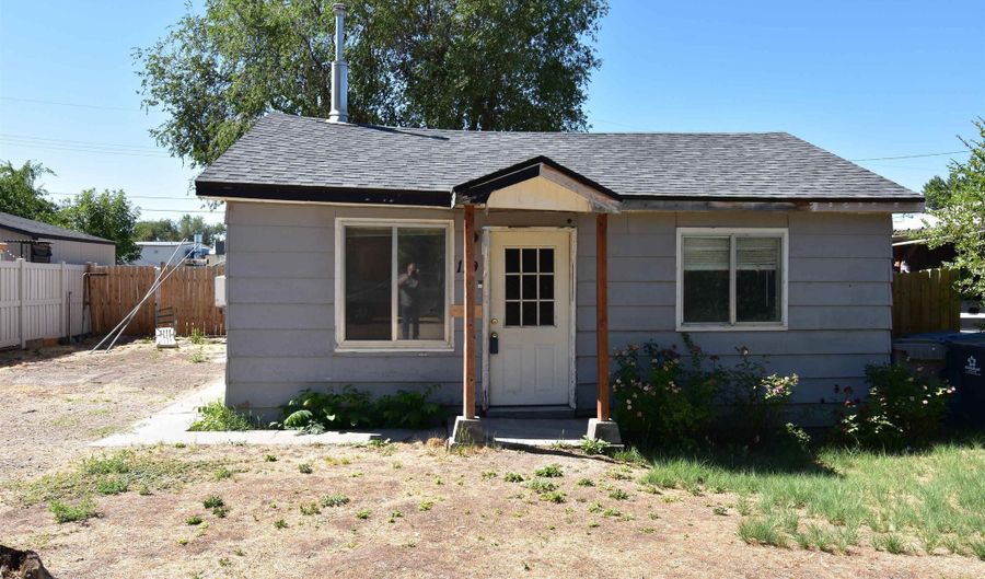 119 Holly, Caldwell, ID 83605 - 2 Beds, 1 Bath