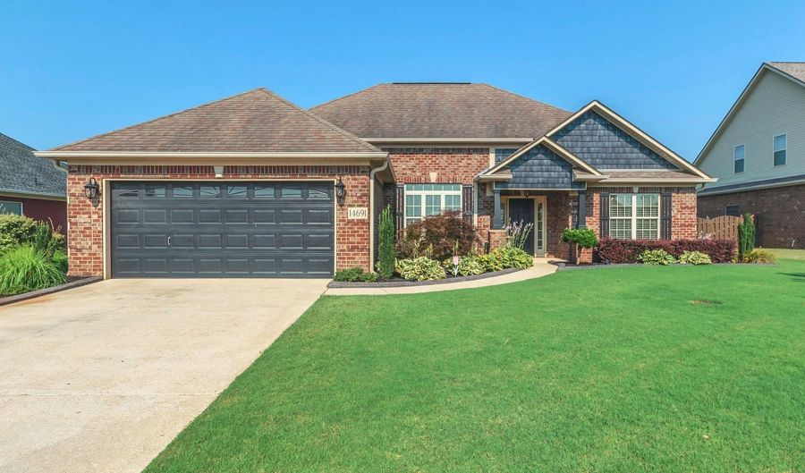 14691 Eva Cir, Athens, AL 35613 - 3 Beds, 2 Bath