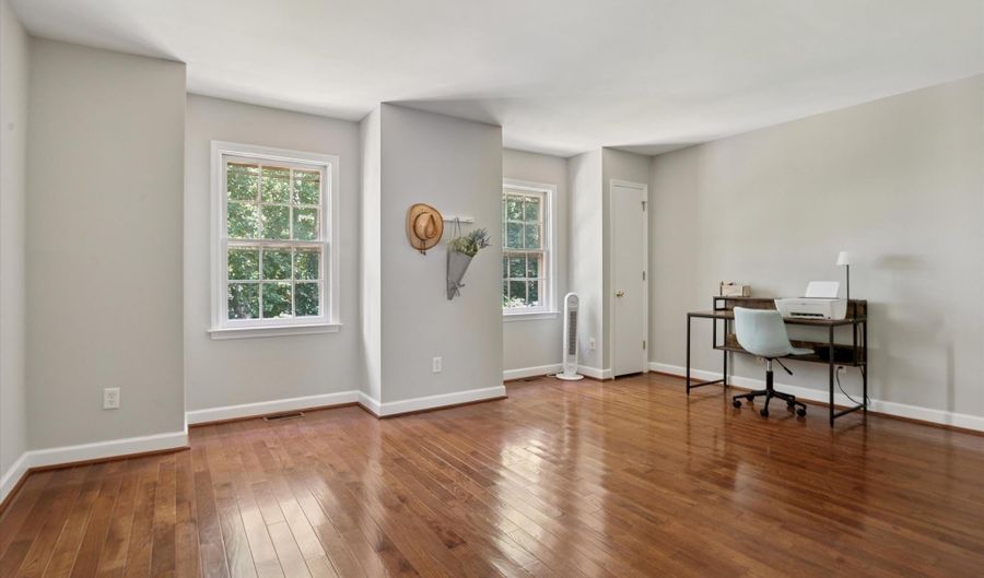 805 STOCKBRIDGE Dr, Hockessin, DE 19707 - 2 Beds, 2 Bath