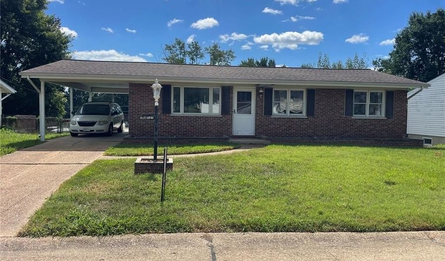 616 Wren Dr, Arnold, MO 63010 - 3 Beds, 4 Bath