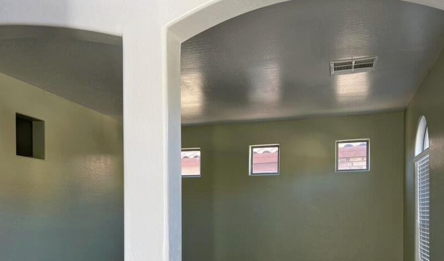 2679 E Chester Dr, Chandler, AZ 85286 - 4 Beds, 2 Bath