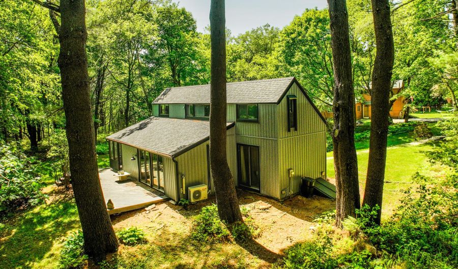 110 Access Rd, Becket, MA 01223 - 3 Beds, 2 Bath