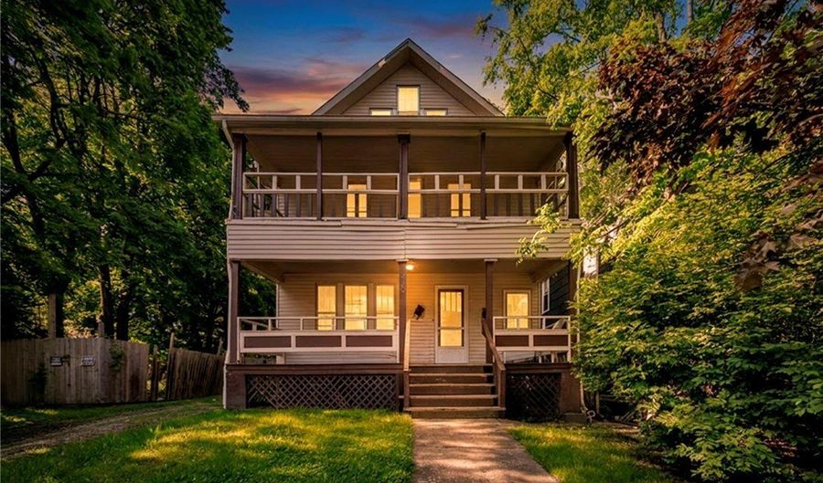 56 Vesper St, Akron, OH 44310 - 3 Beds, 2 Bath