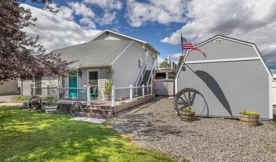 301 Pearl Dr, Belgrade, MT 59714 - 4 Beds, 2 Bath