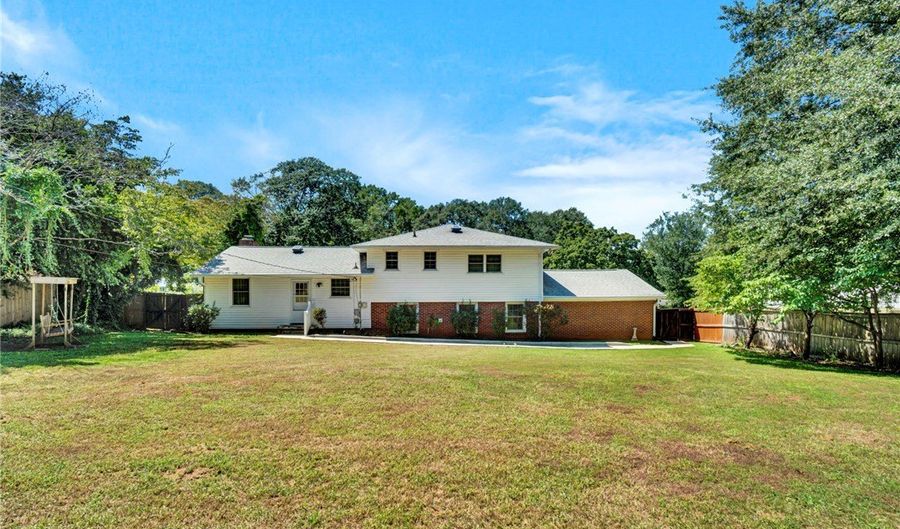 2010 Boulevard Hts, Anderson, SC 29621 - 4 Beds, 3 Bath