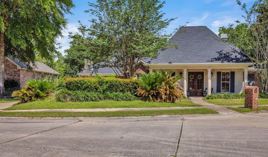 769 Mclane Ln, Biloxi, MS 39532 - 4 Beds, 3 Bath