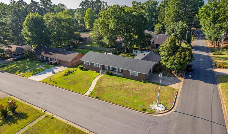 2717 Lynwood Dr, Arkadelphia, AR 71923 - 3 Beds, 2 Bath