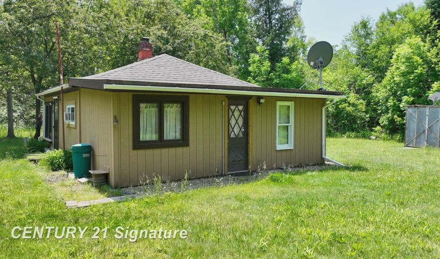 6002 Wildwood, Alger, MI 48610 - 3 Beds, 1 Bath