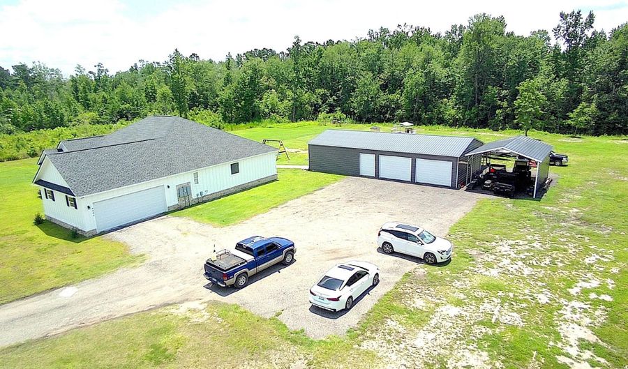 4486 Bethel Rd, Aynor, SC 29511 - 3 Beds, 4 Bath