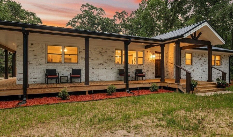 1132 Highway 341 S, Barnesville, GA 30204 - 4 Beds, 2 Bath