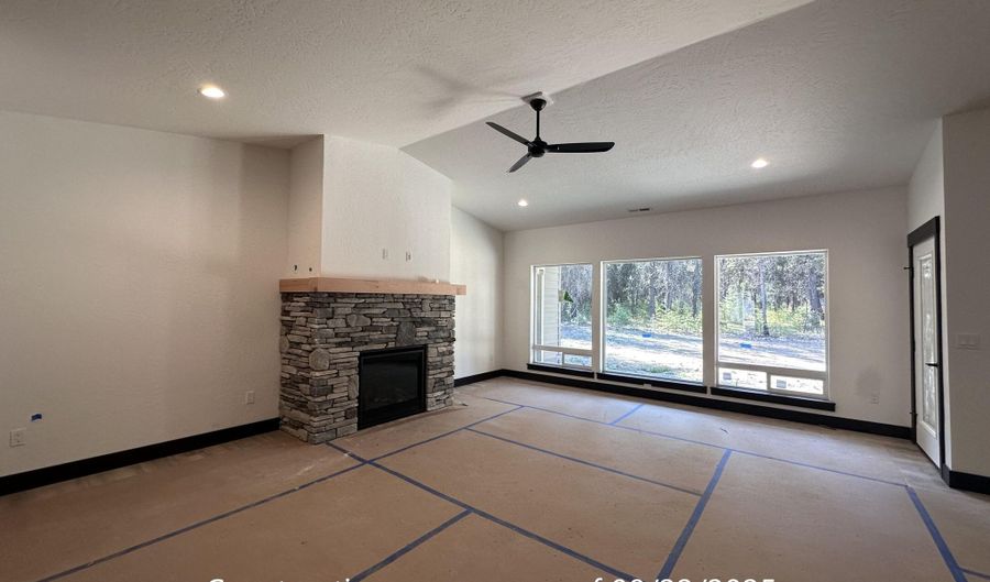 7628 E Autry Ln, Athol, ID 83801 - 4 Beds, 3 Bath