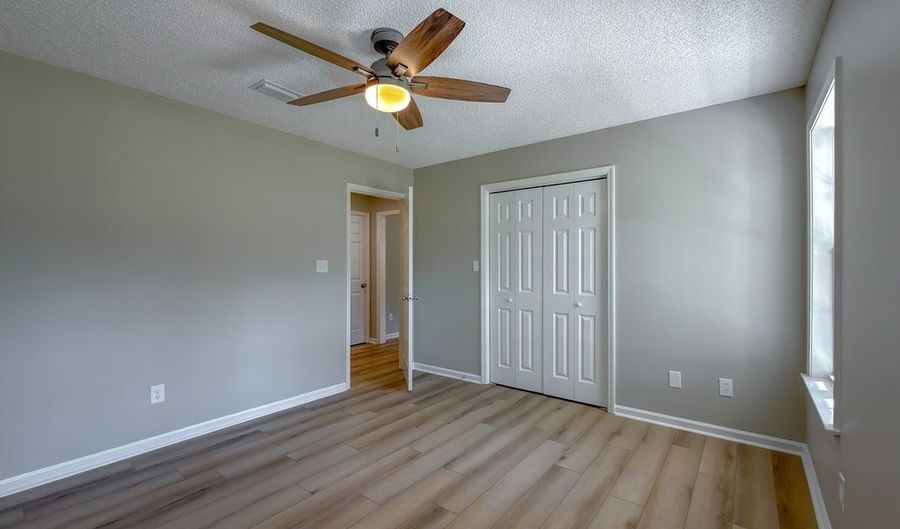 206 Riverchase Dr, Bainbridge, GA 39819 - 3 Beds, 2 Bath