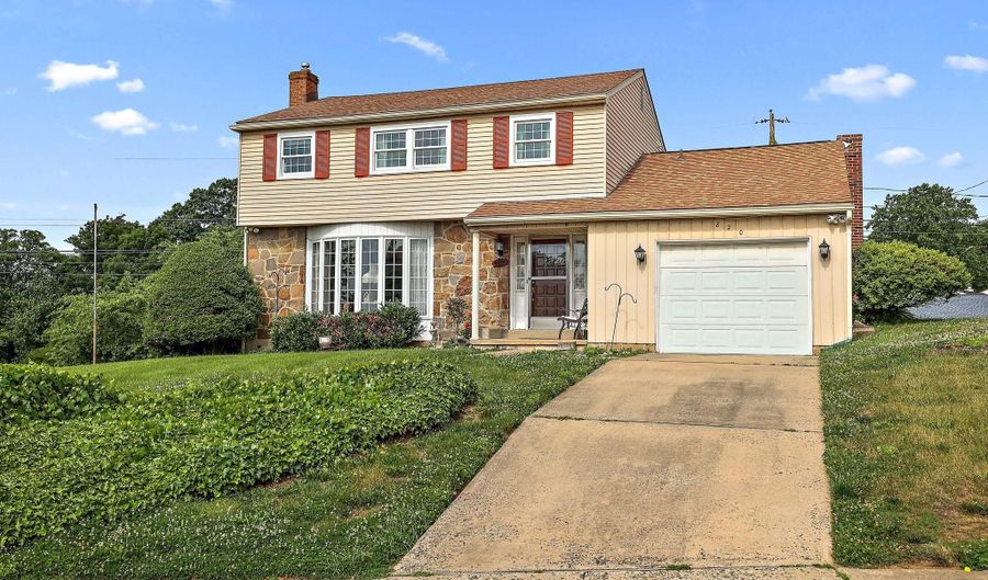 820 CAUSEZ Ave, Claymont, DE 19703 - 3 Beds, 2 Bath