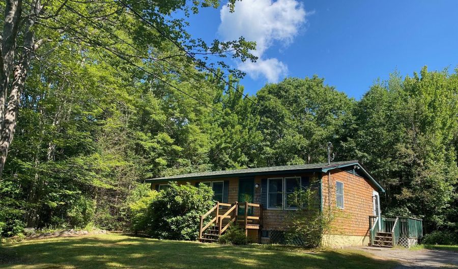159 Gilbert Farm Rd, Bar Harbor, ME 04609 - 3 Beds, 1 Bath