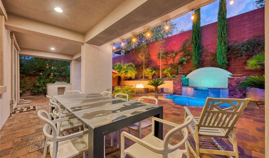 5571 Bethany Bend Dr, Las Vegas, NV 89135 - 5 Beds, 4 Bath