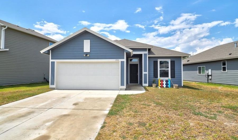 1938 Estes Flts, Aransas Pass, TX 78336 - 4 Beds, 3 Bath