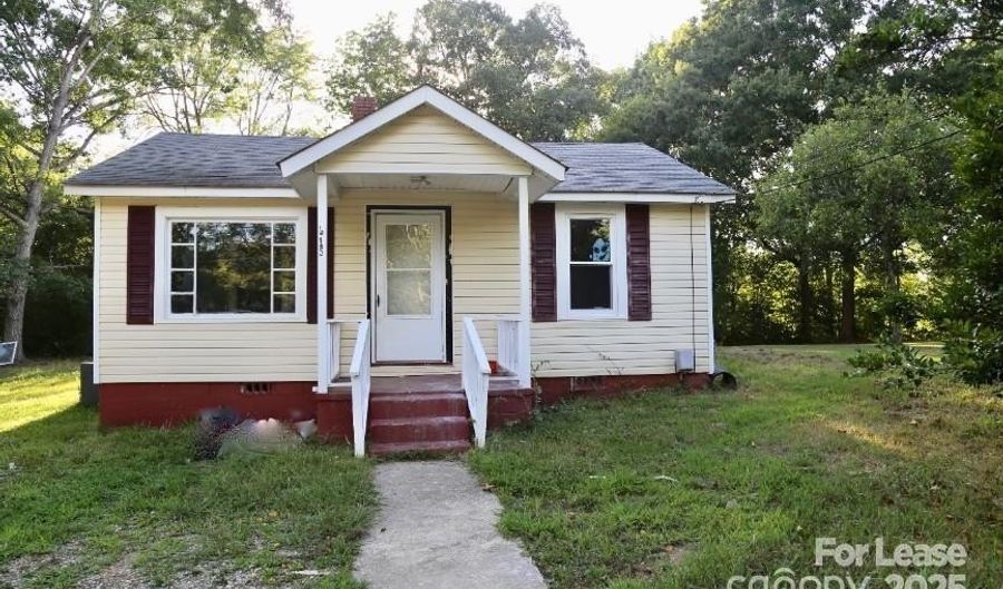 615 Marion St, Badin, NC 28009 - 3 Beds, 1 Bath