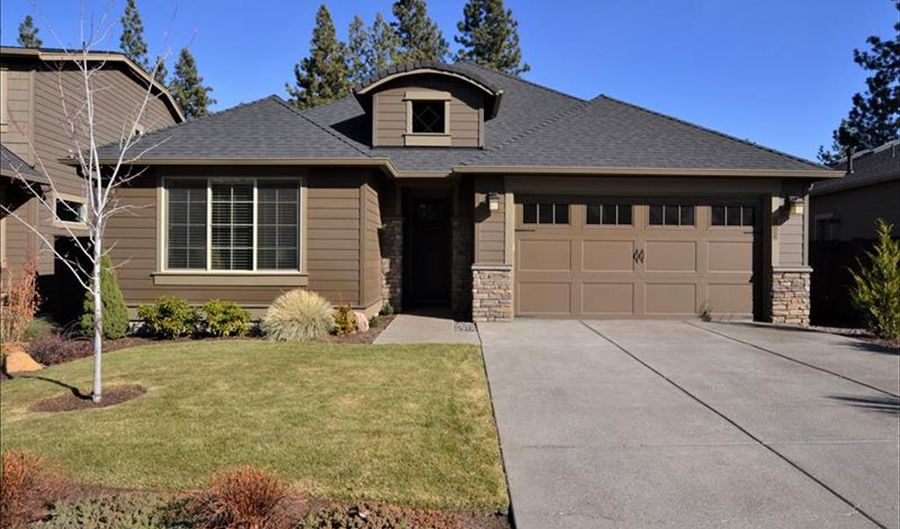60203 Rolled Rock Way, Bend, OR 97702 - 3 Beds, 3 Bath
