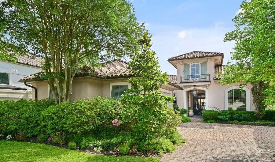 19323 Links Ct, Baton Rouge, LA 70810 - 3 Beds, 3 Bath
