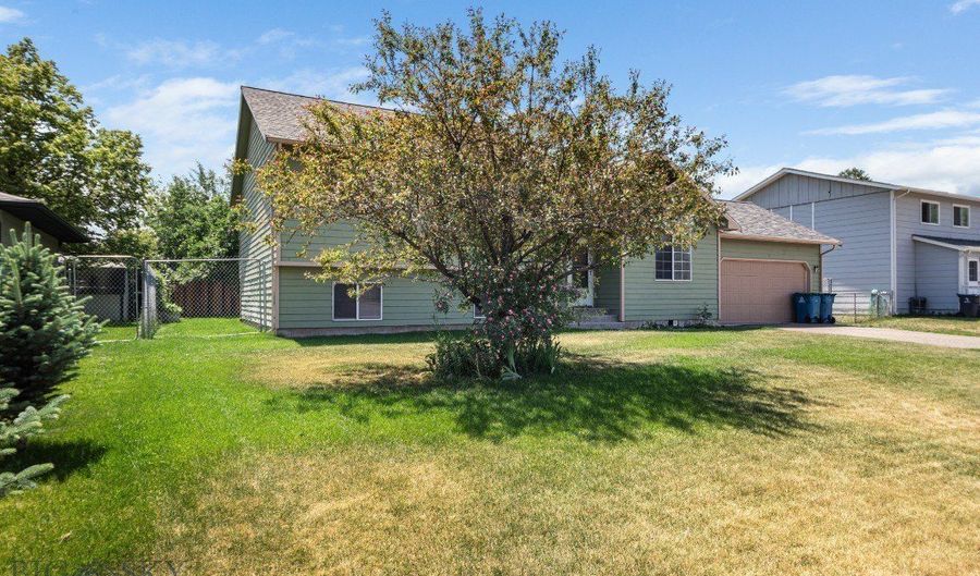 704 Mayfair Dr, Belgrade, MT 59714 - 4 Beds, 3 Bath