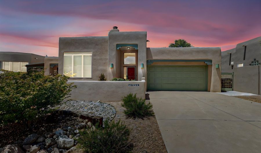8250 RAINTREE Dr NE, Albuquerque, NM 87122 - 3 Beds, 2 Bath