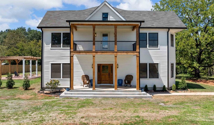 3651 Highway 357 Hwy, Inman, SC 29349 - 6 Beds, 4 Bath