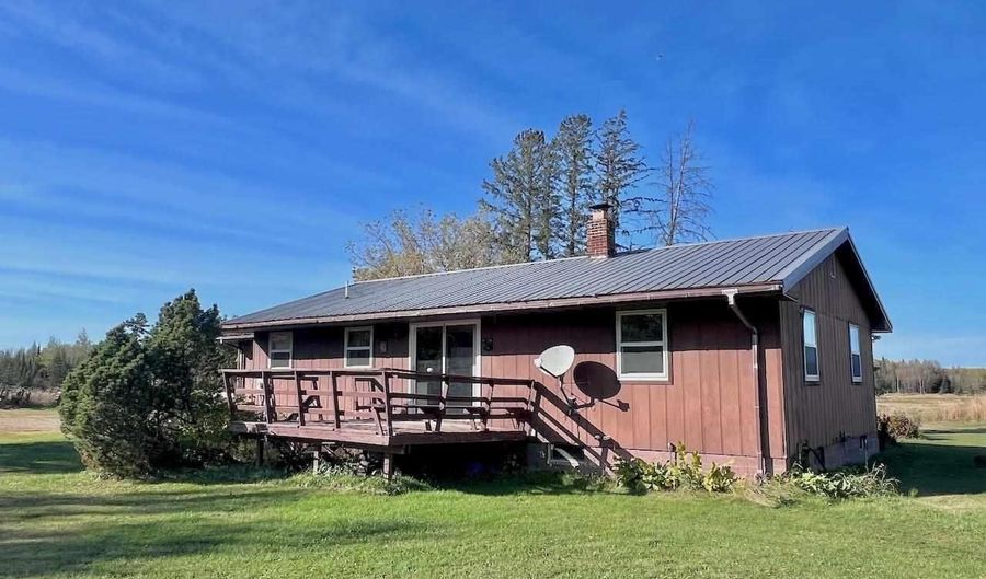 9442 Heino Rd, Angora, MN 55703 - 2 Beds, 2 Bath