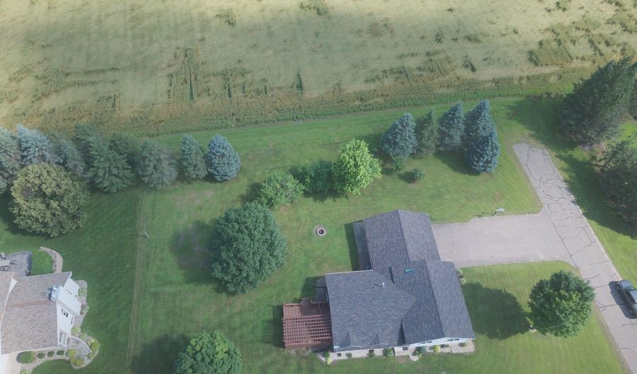 1002 THOMAS St, Antigo, WI 54409 - 4 Beds, 4 Bath