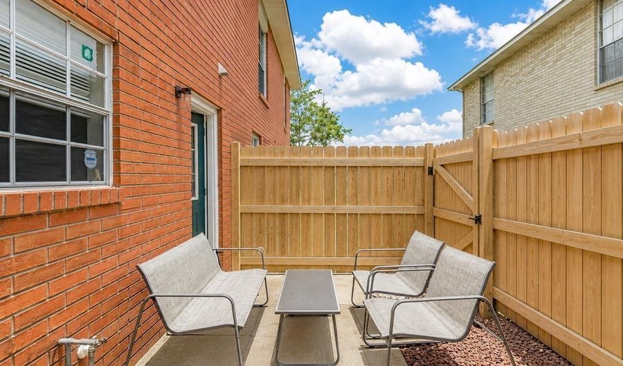 1730 Brightside Dr #C, Baton Rouge, LA 70820 - 2 Beds, 2 Bath