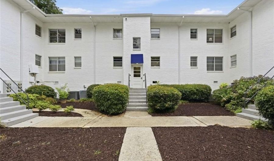2240 Cheshire Bridge Rd NE 205, Atlanta, GA 30324 - 2 Beds, 1 Bath