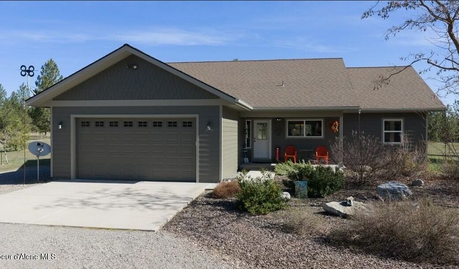 4525 E Rosemont Dr, Athol, ID 83801 - 3 Beds, 2 Bath