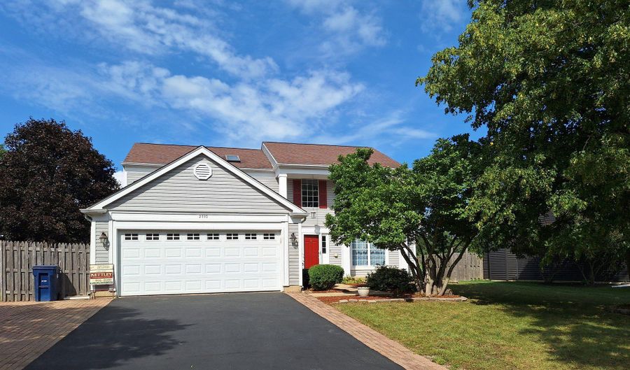 2110 Cumberland Pkwy, Algonquin, IL 60102 - 4 Beds, 3 Bath